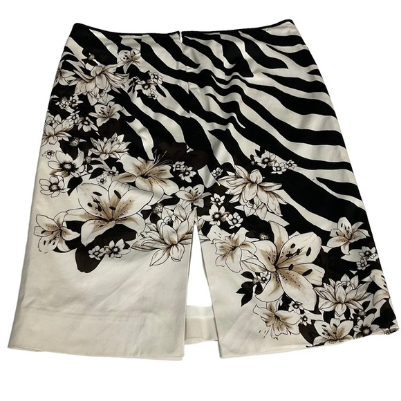 WHITE HOUSE BLACK MARKET SKIRT-SIZE 4 ZEBRA PRINT AND FLOWERS - Picture 2 of 12